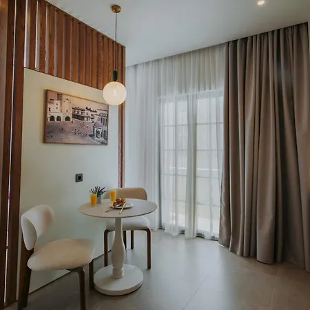 Volaka Luxury *